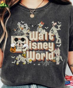 Mickey And Friends Pluto Goofy Walt Disney World Team Costume Mummy Comfort Colors Halloween T-Shirt Classic Sweatshirt
