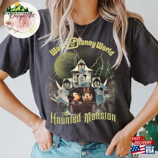 Mickey Minnie The Haunted Mansion Shirt Disney Halloween Hitchhiking Ghosts Trip 2023 T-Shirt Classic