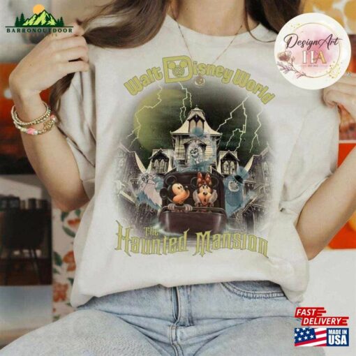 Mickey Minnie The Haunted Mansion Shirt Disney Halloween Hitchhiking Ghosts Trip 2023 T-Shirt Classic