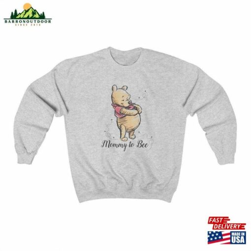 Mommy To Bee Sweatshirt Pregnancy Reveal Disney Pooh T-Shirt Classic