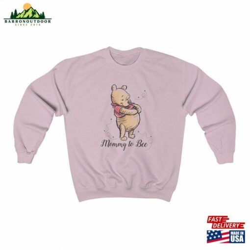 Mommy To Bee Sweatshirt Pregnancy Reveal Disney Pooh T-Shirt Classic