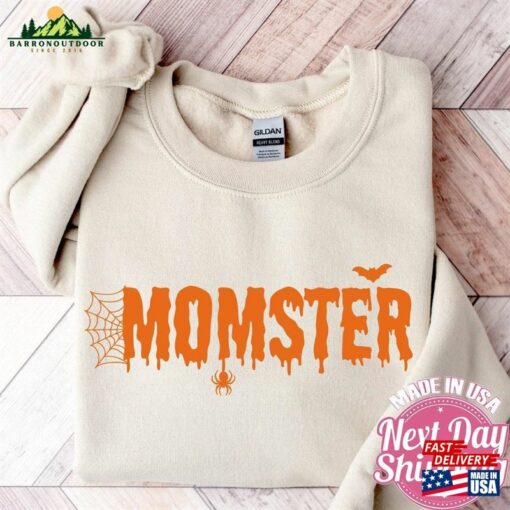 Momster And Dadcula Halloween Sweatshirts Mom Dad Gift Couples Hoodie Classic