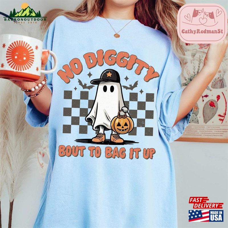 No Diggity Bout To Bag It Up Shirt Vintage Ghost Halloween Retro Comfort Colors Classic Hoodie
