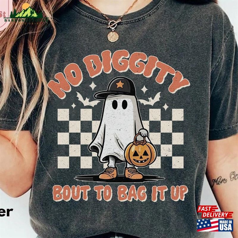 No Diggity Bout To Bag It Up Shirt Vintage Ghost Halloween Retro Comfort Colors Classic Hoodie