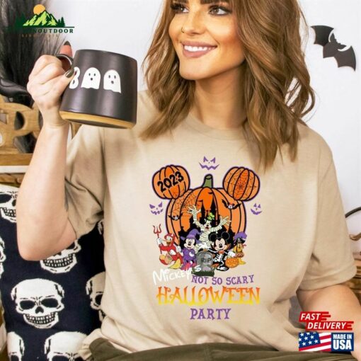 Not So Scary Halloween Party 2023 Shirts Mickey Disneyland T-Shirt Sweatshirt