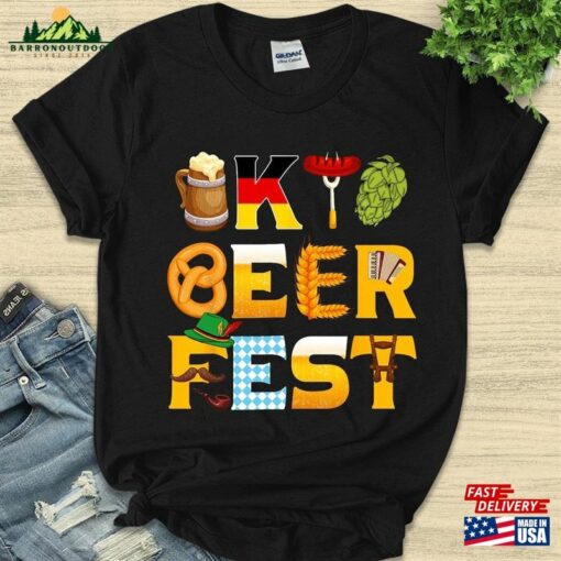 Oktoberfest Sausage Pretzel Beer Vintage Retro T-Shirt Funny German Drinking Bratwurst Festival Lover Costume Germany Party 2022 2023 Unisex Sweatshirt