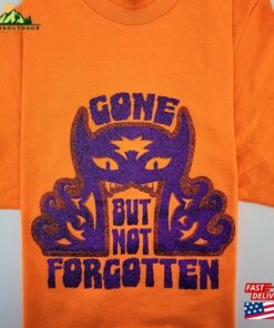 Ooak Custom Universal Studios Tribute Store Black Cat 2019 Glitter Logo Adult Orange T-Shirt X Large Hoodie Classic Ooak Custom Universal Studios Tribute Store Black Cat 2019 Glitter Logo Adult Orange T-Shirt X Large Hoodie Classic