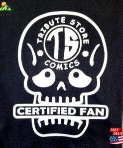 Ooak Universal Studios Tribute Store Comic Book Shop Logo Hhn 2023 Horror Nights Adult Black T-Shirt X Large Classic Hoodie