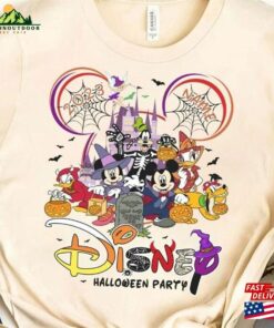 Personalized Disney Halloween Party 2023 Shirt Mickey And Friends Family Matching T-Shirt Hoodie