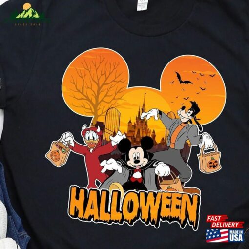 Personalized Disney Halloween Shirt 2023 Mickey And Friends Costum Spooky Dracula Classic T-Shirt