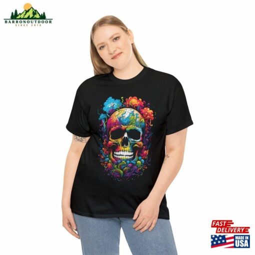 Psychedelic Skull #2 Halloween 2023 Spooky Art Vector Graphics Horror Dark Original October Sweatshirt Unisex