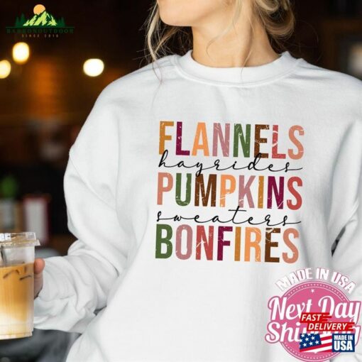 Pumpkin Fall Sweatshirt Shirt For Women Halloween Flannel Patch Crewneck Hoodie T-Shirt