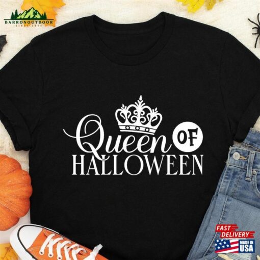 Queen Of Halloween Shirt Cute Costume Classic Hoodie