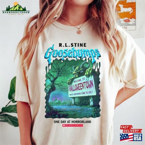 R L Stine Goosebumps Comfort Colors® Shirt One Day At Horrorland Halloween Sweatshirt Classic