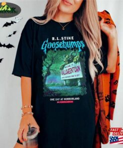 R L Stine Goosebumps Shirt One Day At Horrorland Halloween Hoodie T-Shirt R L Stine Goosebumps Shirt One Day At Horrorland Halloween Hoodie T-Shirt