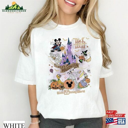 Retro Disney Halloween 2023 Trick Or Treat Comfort Colors Tee Walt World Magic Kingdom Matching Party Classic Sweatshirt