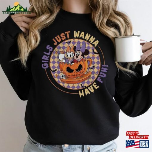 Retro Disney Minnie Daisy Halloween Sweatshirt Girls Just Wanna Have Fun Shirts Disneyland Sweater T-Shirt Classic