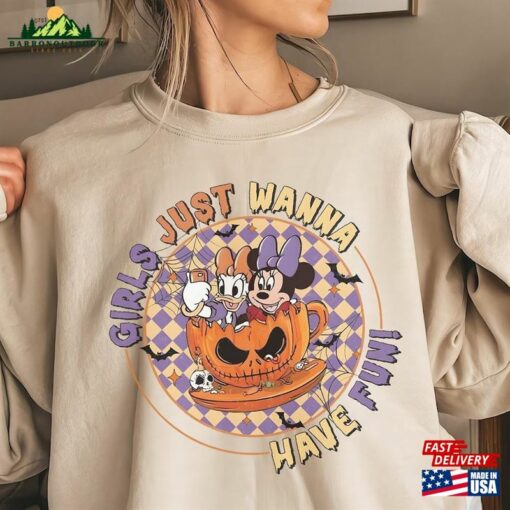 Retro Disney Minnie Daisy Halloween Sweatshirt Girls Just Wanna Have Fun Shirts Disneyland Sweater T-Shirt Classic