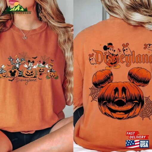 Retro Disneyland Halloween 2023 Shirt Disneyworld Family Matching T-Shirt Hoodie