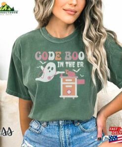 Retro Halloween Er Shirt Horror T-Shirt Nurse Classic Sweatshirt Retro Halloween Er Shirt Horror T-Shirt Nurse Classic Sweatshirt