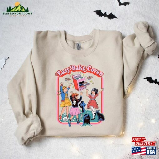 Retro Halloween Shirt Easy Bake Coven 90S Classic Sweatshirt