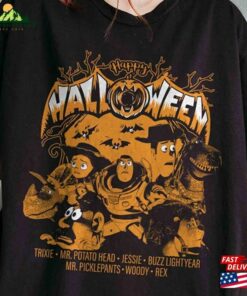 Retro Happy Halloween Toy Story Characters Sweatshirt Comfort Colors Shirt T-Shirt