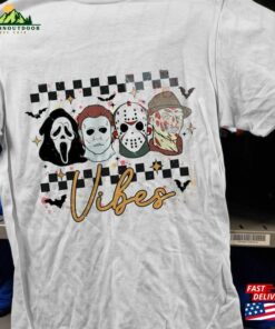 Retro Horror Halloween Spooky Vibes Shirt Hoodie T-Shirt