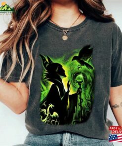 Retro Maleficent Shirt Disney Villain T-Shirt Halloween Unisex Sweatshirt 2 Retro Maleficent Shirt Disney Villain T Shirt Halloween Unisex Sweatshirt 3