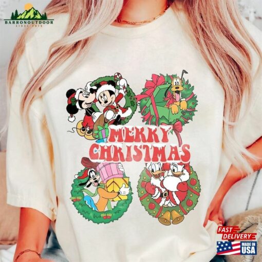 Retro Mickey And Friends Comfort Color Shirt Christmas Disney Family Holiday Trip Unisex Hoodie