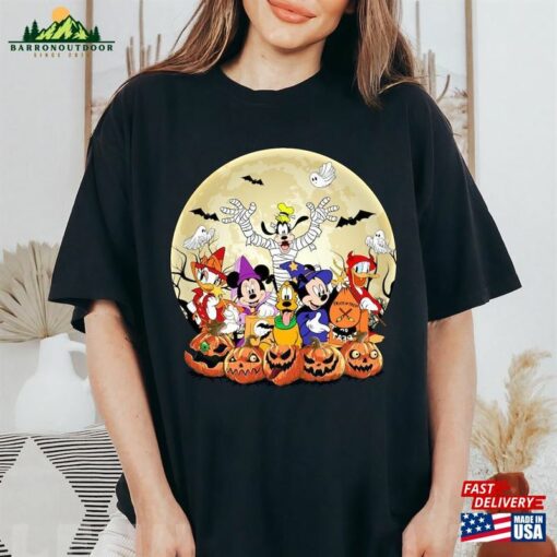 Retro Mickey And Friends Halloween Shirt Disneyworld 2023 T-Shirt Hoodie