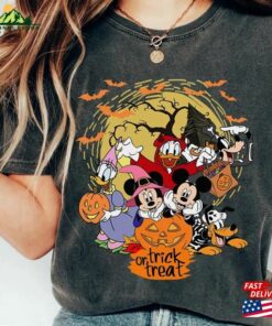 Retro Mickey Halloween 2023 Trick Or Treat Comfort Colors Shirt Classic Hoodie