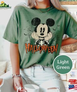 Retro Mickey Halloween Comfort Color Shirt Disneyland 2023 Sweatshirt T-Shirt