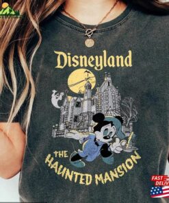 Retro Mickey Haunted Mansion Disneyland Shirt Disney Halloween 2023 Trip Unisex Classic