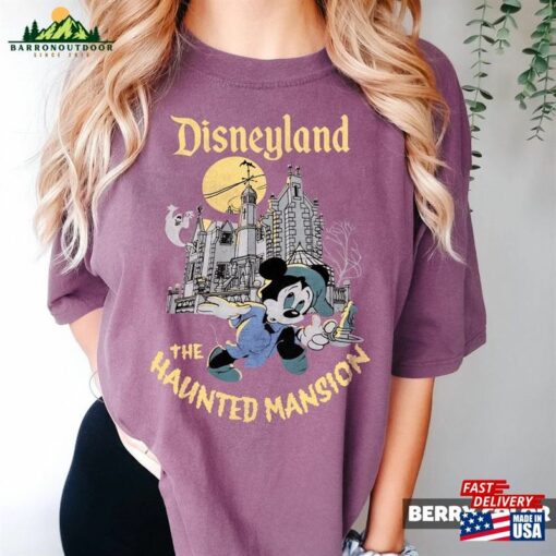 Retro Mickey Haunted Mansion Disneyland Shirt Disney Halloween 2023 Trip Unisex Classic