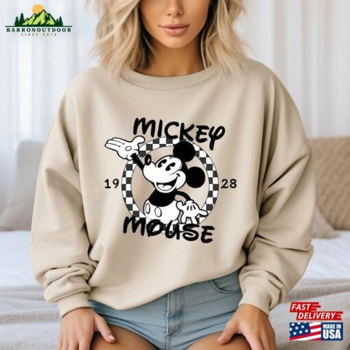 Retro Mickey Mouse Sweatshirt Vintage Minnie Shirt Disneyworld Shirts Hoodie T-Shirt