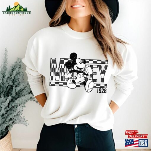 Retro Mickey Mouse Sweatshirt Vintage Minnie Shirt Disneyworld Shirts T-Shirt Classic