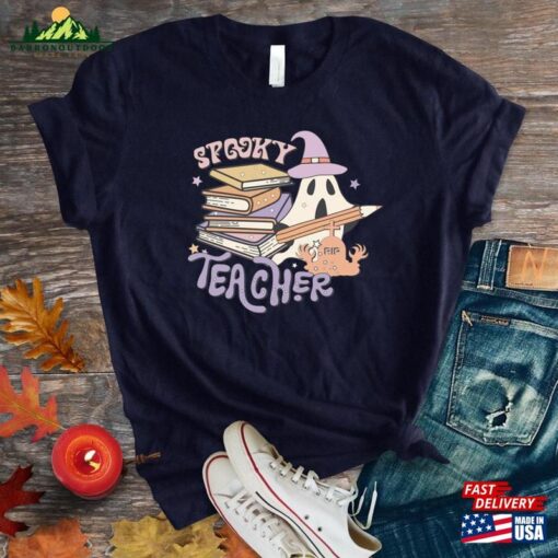 Retro Spooky Teacher Shirt Halloween Fall For Teachers Unisex T-Shirt