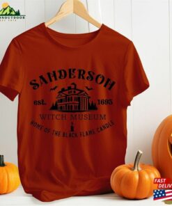 Sanderson Witch Museum Shirt Halloween Hocus Pocus Classic Sweatshirt