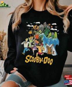 Scooby Doo Halloween Graphic Unisex T-Shirt Sweatshirt Lover Gift Funny Hoodie