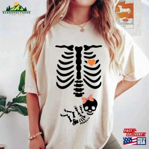 Skeleton Halloween Maternity Comfort Colors® Shirt New Baby Girl Pregnancy Announcement 2023 Pregnant Women Sweatshirt Classic