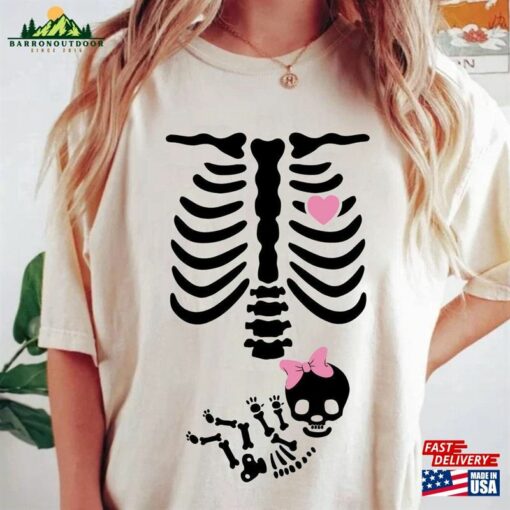 Skeleton Halloween Maternity Comfort Colors® Shirt New Baby Girl Pregnancy Announcement 2023 Pregnant Women Sweatshirt T-Shirt