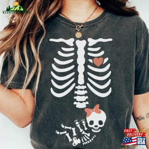 Skeleton Halloween Maternity Comfort Colors Shirt New Baby Girl Pregnancy Announcement 2023 Pregnant Women Unisex Sweatshirt