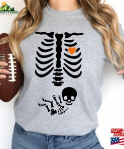 Skeleton Halloween Maternity Sweatshirt Funny Pregnancy Announcement Shirt 2023 Fall New Mom Sweater Hoodie Classic 3
