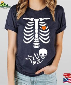 Skeleton Halloween Maternity Sweatshirt Funny Pregnancy Announcement Shirt 2023 Fall New Mom Sweater Hoodie Classic 4
