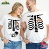 Skeleton Halloween Maternity Sweatshirt Funny Pregnancy Announcement Shirt 2023 Hoodie T-Shirt