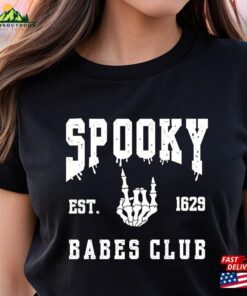 Spooky Babes Club Shirt Halloween Skull Vintage T-Shirt Classic
