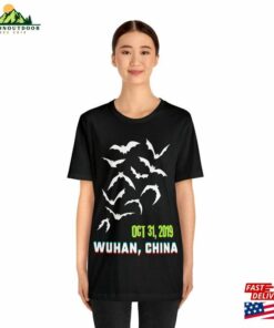 Spooky Halloween Retro Bat Shirt Express Delivery October 2023 Unisex Jersey Short Sleeve Funny Covid Bats Wuhan China 2019 Trendy Goofy Sweatshirt Classic 3