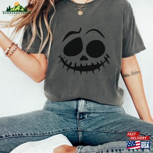 Spooky Stylish Halloween T-Shirt Cool Colors Loose Fit Tee 2023 Crewneck Shirt Sweatshirt Hoodie