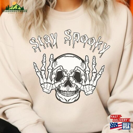 Stay Spooky Shirt Halloween 2023 Skeleton T-Shirt Classic Hoodie