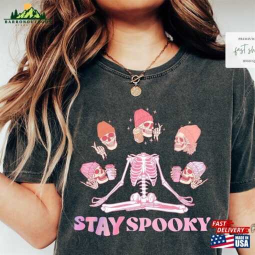 Stay Spooky Tee Halloween 2023 T Shirt T-Shirt Sweatshirt